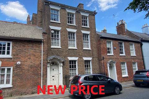 5 bedroom terraced house for sale, Church Street, Spalding