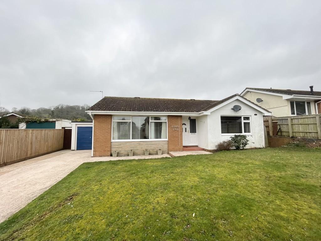 Grange Park, 2 bed detached bungalow £343,000