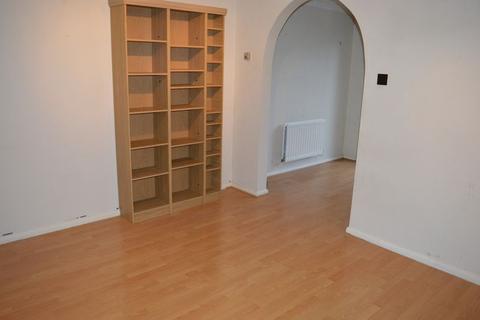 21 Cookham Court, Shoeburyness, Southend-on-sea, SS3 8TJ