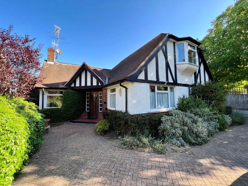 Sheering Road, Old Harlow 4 bed detached house for sale £700,000