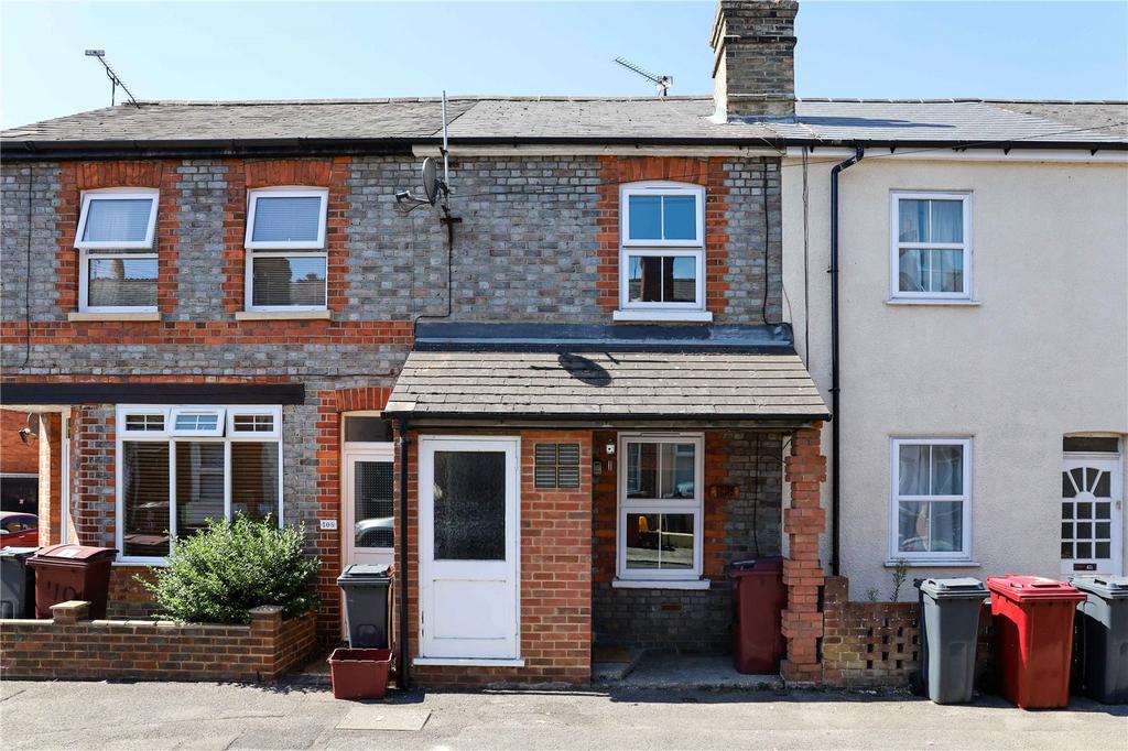 Wykeham Road, Reading, Berkshire, RG6 3 bed terraced house £1,300 pcm (£300 pw)