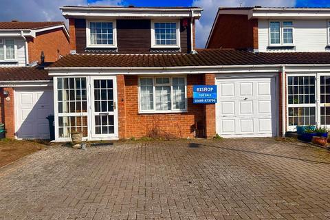 11 Fieldside Close, Orpington, BR6 7TT