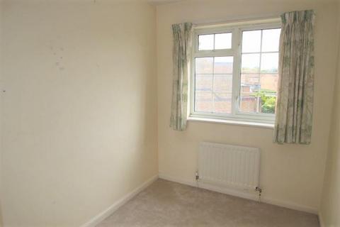 11 Fieldside Close, Orpington, BR6 7TT