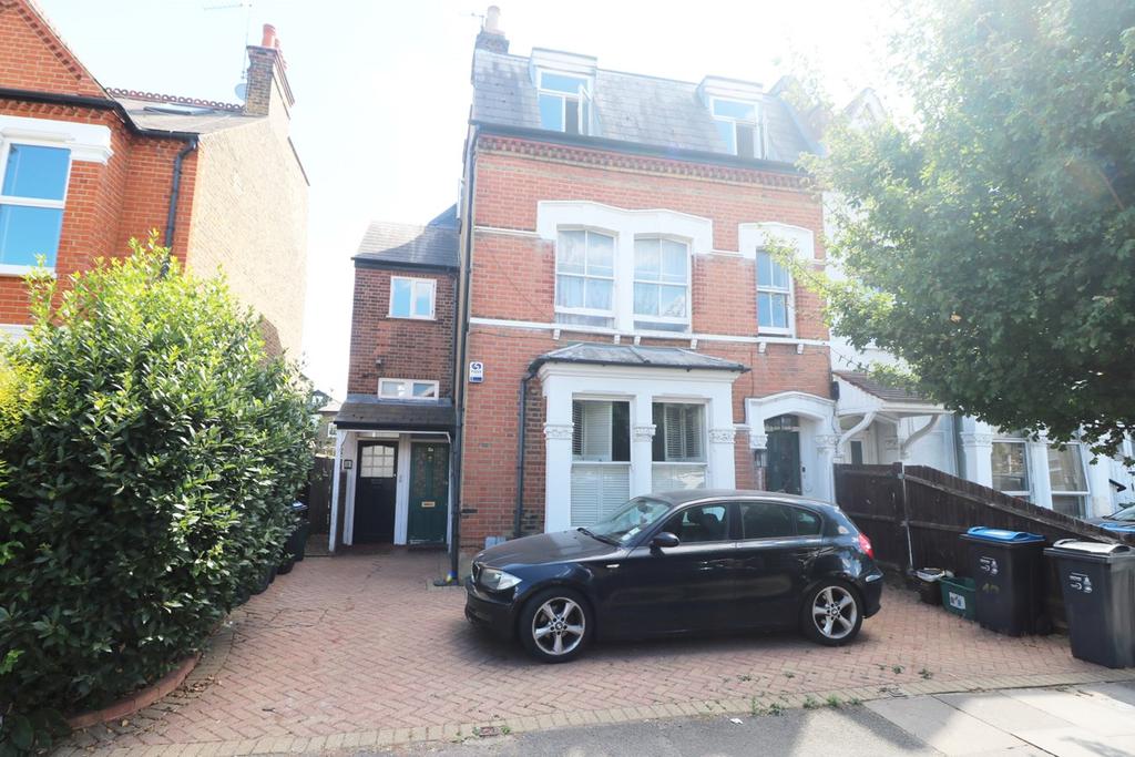 Griffiths Road, Wimbledon, London, SW19 1 bed £1,500 pcm
