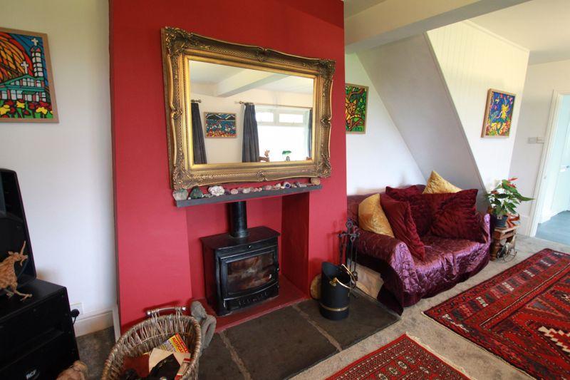 Llangoed, Isle of Anglesey 5 bed detached house for sale £435,000