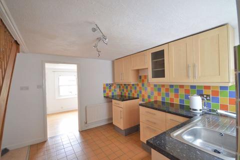 89 Kings Road, Haslemere, GU27 2QG