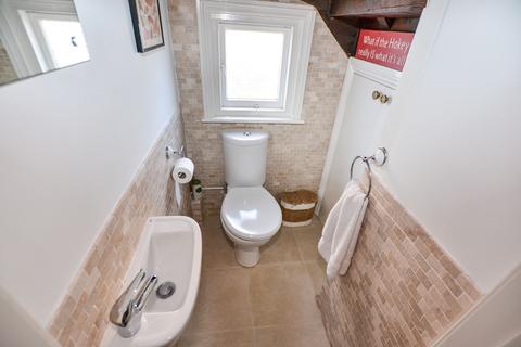 39 Beaconsfield Road, Clacton-on-sea, CO15 6BU