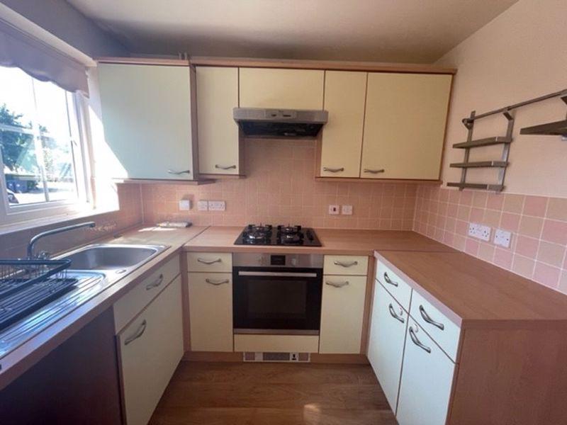 Russett Close, Barwell 2 bed terraced house £725 pcm (£167 pw)