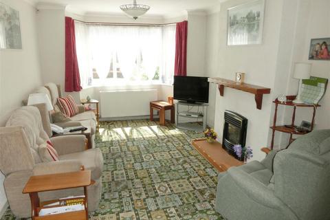 120 Arundel Road, Birmingham, B14 5UE