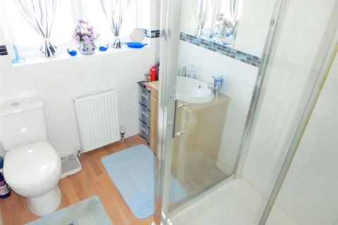 120 Arundel Road, Birmingham, B14 5UE
