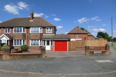 120 Arundel Road, Birmingham, B14 5UE