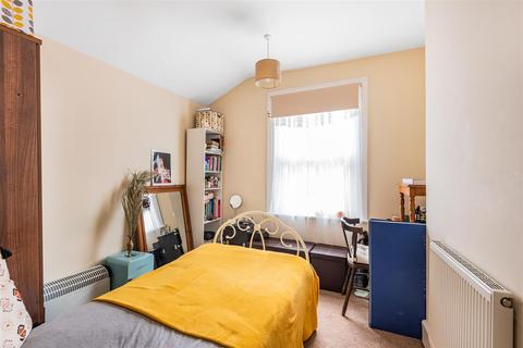 5 bedroom end of terrace house to rent - Alloa Road, Deptford SE8