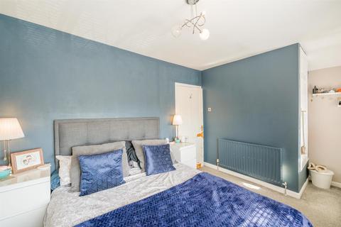 58 Mount Road, Wordsley, Stourbridge, DY8 5AR