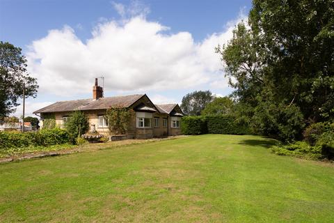 5 bedroom detached house for sale, Upper Carr Lane, Pickering