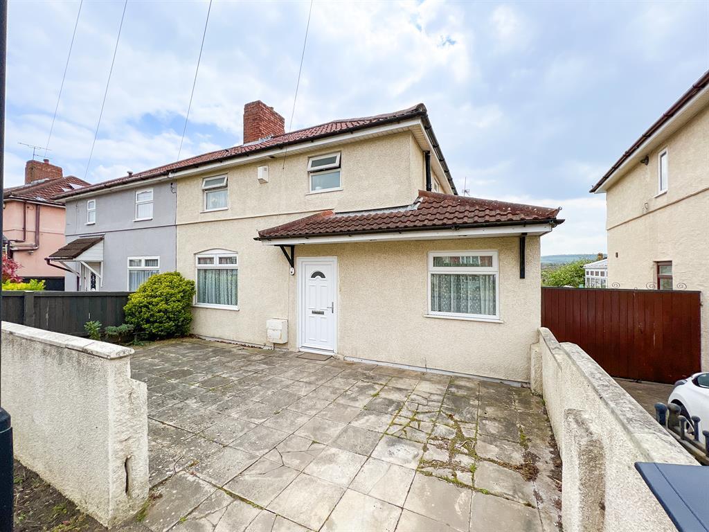 Queenshill Road, Bristol, BS4 2XL 3 bed semidetached house £325,000
