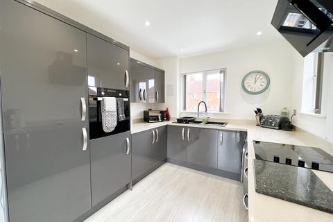 67 Kenmare Road, Bristol, BS4 1PF