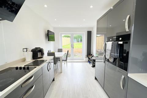67 Kenmare Road, Bristol, BS4 1PF