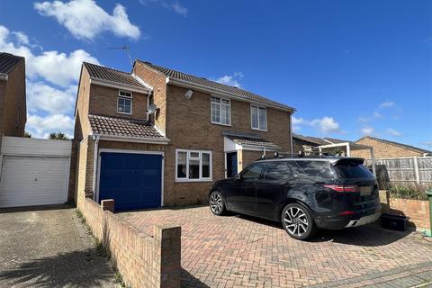 30 Cranmore, Netley Abbey, Southampton, SO31 5GG