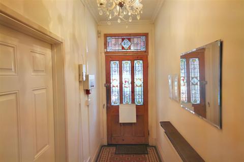 24 Woburn Road, Bedford, MK40 1EG