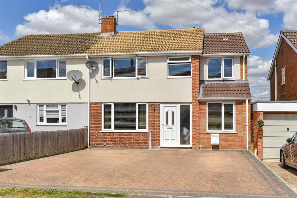 Whitefield Road, Duston, Northampton 4 bed semidetached house for sale