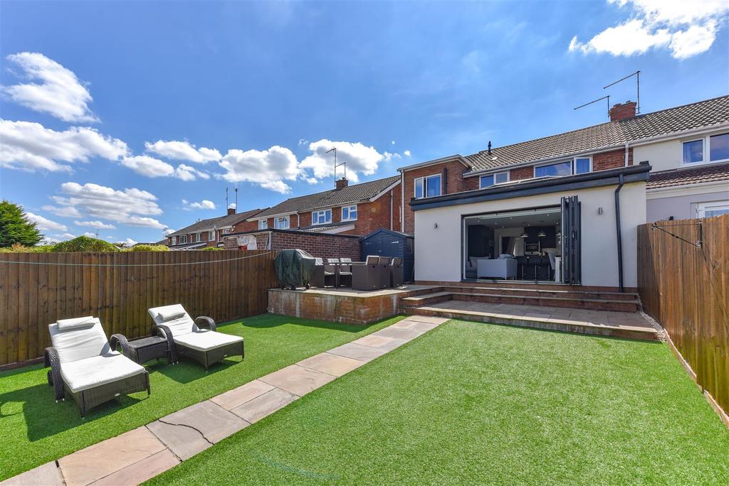 Whitefield Road, Duston, Northampton 4 bed semidetached house for sale