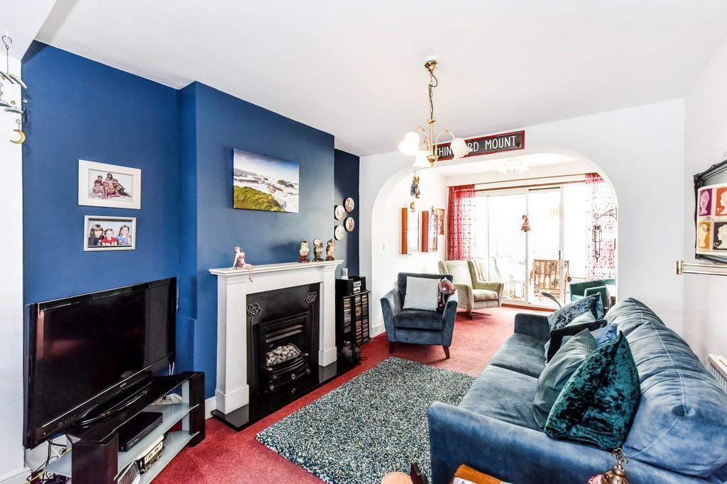 Normanshire Drive, Chingford, London 3 bed end of terrace house £600,000