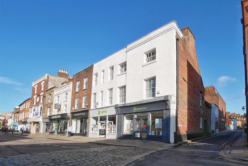 Little London, Chichester 1 bed flat £850 pcm (£196 pw)