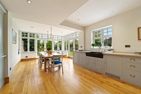 238 Springfield Road, Chelmsford, CM2 6BP