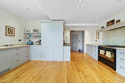 238 Springfield Road, Chelmsford, CM2 6BP