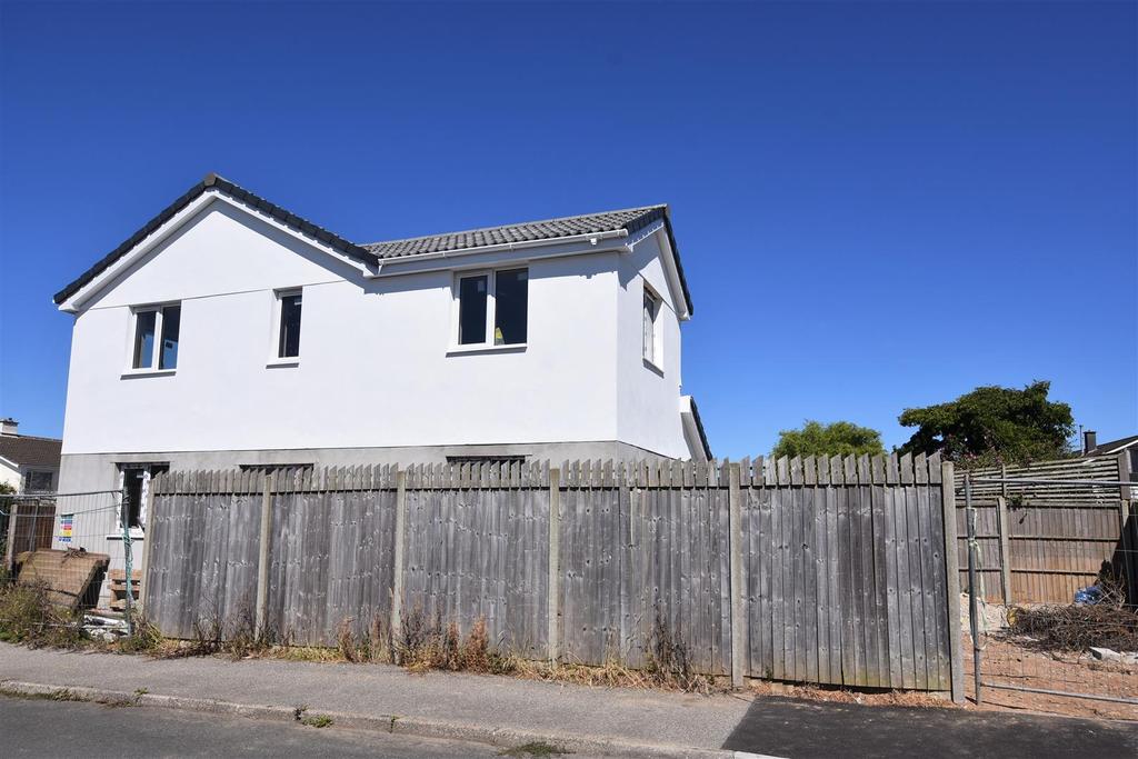 Bosmeor Park, Illogan, Redruth 3 bed detached house for sale £310,000