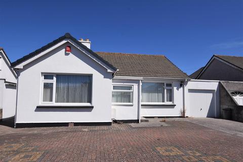2 Agar Crescent, Illogan Highway, Redruth, TR15 3NG