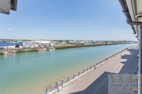 16 Anchor Close, Shoreham-by-sea, BN43 5BY