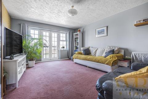 16 Anchor Close, Shoreham-by-sea, BN43 5BY