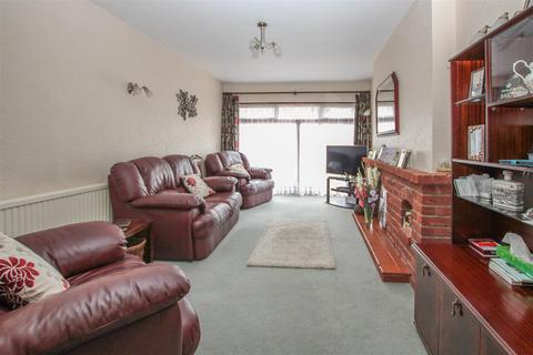 33 Vine Way, Brentwood, CM14 4UT