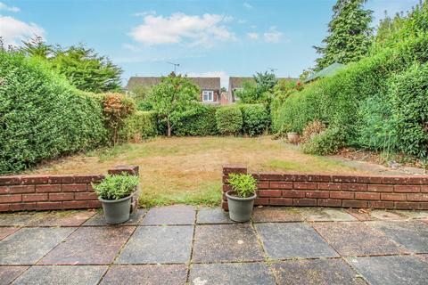33 Vine Way, Brentwood, CM14 4UT