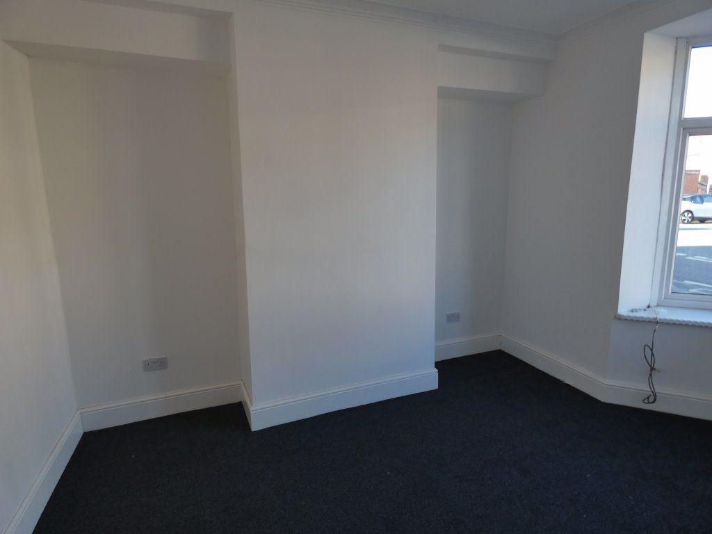 Auckland Terrace, Shildon 2 bed terraced house £450 pcm (£104 pw)