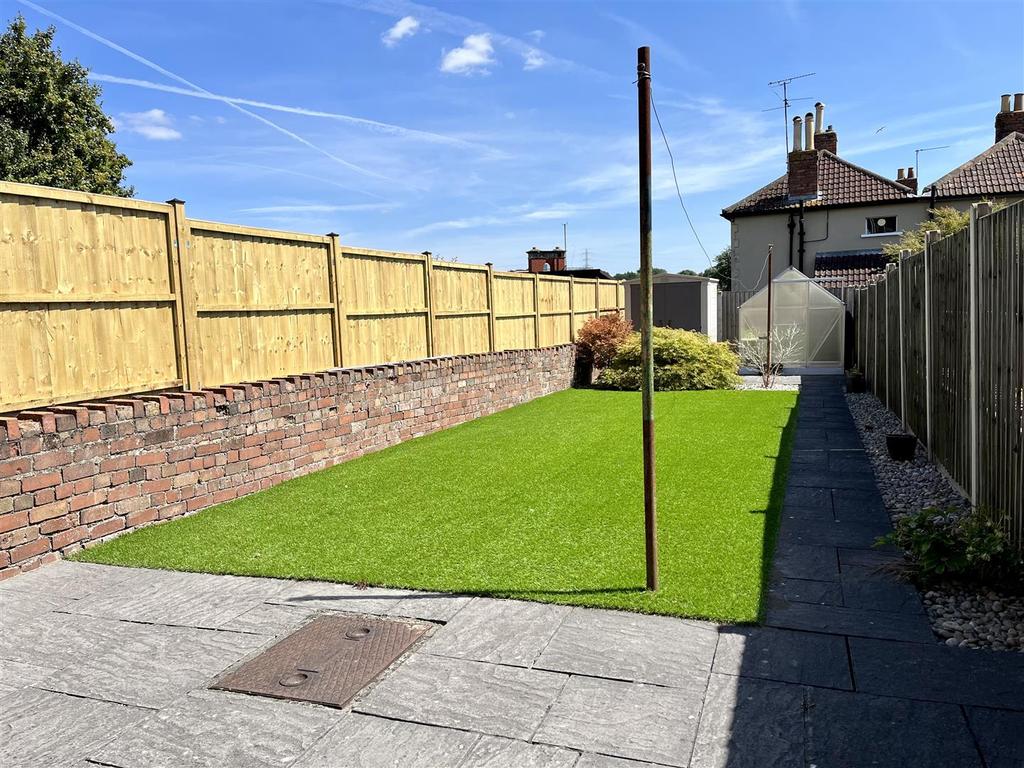 Pendennis Park, Brislington, Bristol 2 bed terraced house for sale £