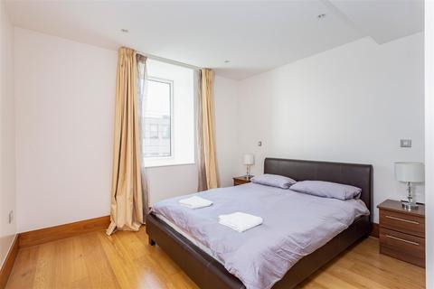 2 bedroom apartment to rent - Baker Street, London