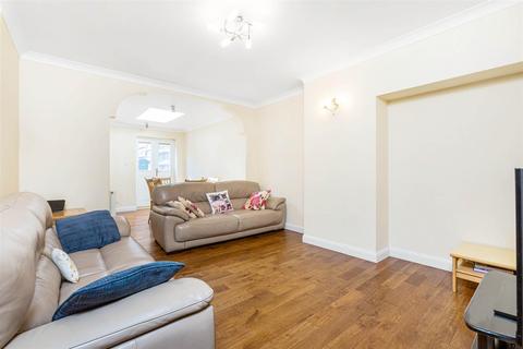3 bedroom house to rent - Huntingfield Road, London
