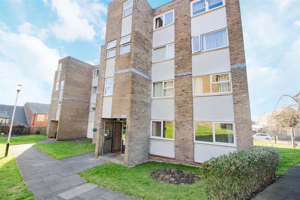 Pimlico Court, Low Fell, Gateshead 2 bed ground floor flat £650 pcm