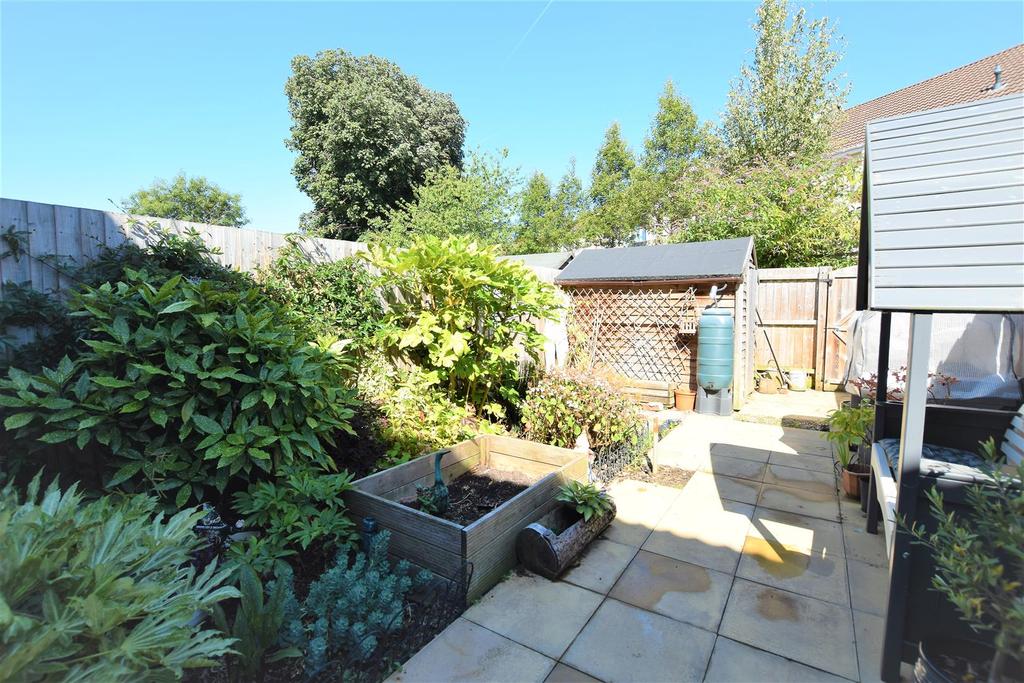 Paleas Court, St Bernards Road, Shirehampton 4 bed terraced house £