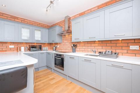 1 bedroom house to rent, Albany Street Lane, Edinburgh, EH1