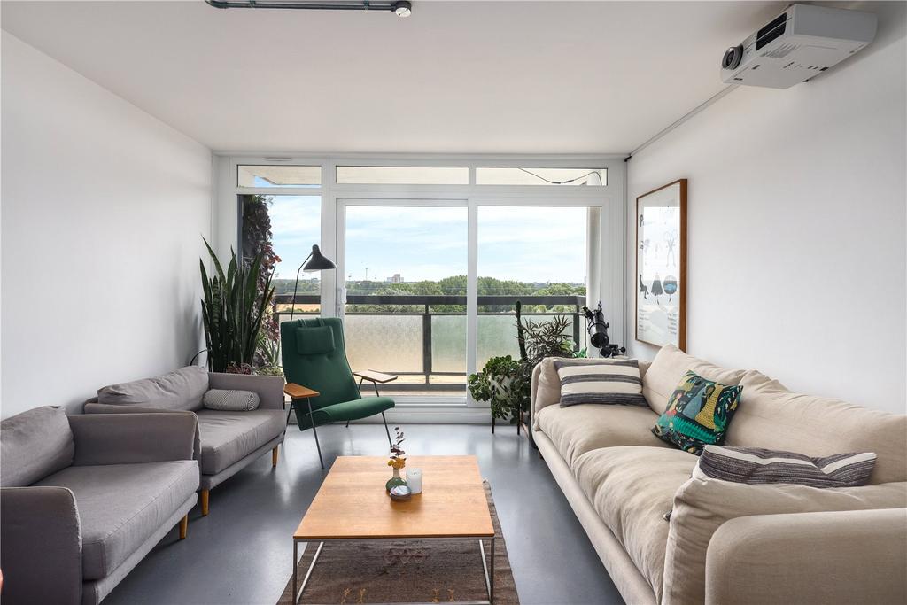 Landmark Heights, 172 Daubeney Road, London, E5 2 bed flat for sale £