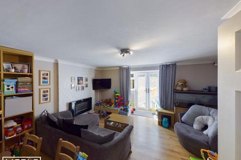 3 bedroom townhouse for sale, Ravenhead Road, St Helens, WA10