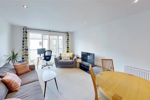 2 bedroom flat to rent, Hatters Lane, Canonmills, Edinburgh, EH7