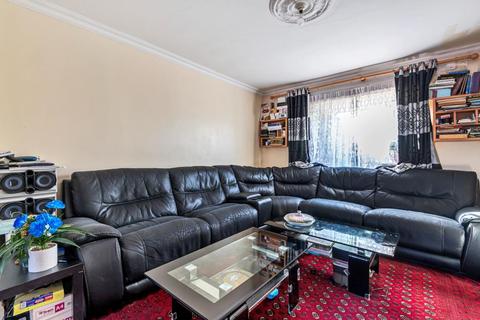 317 Hounslow Road, Hanworth, Feltham, TW13 5JQ