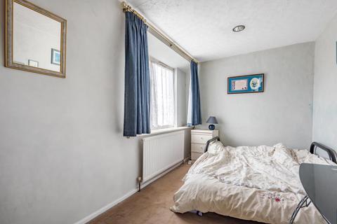 3 bedroom semi-detached house for sale - Chesham,  Buckinghamshire,  HP5
