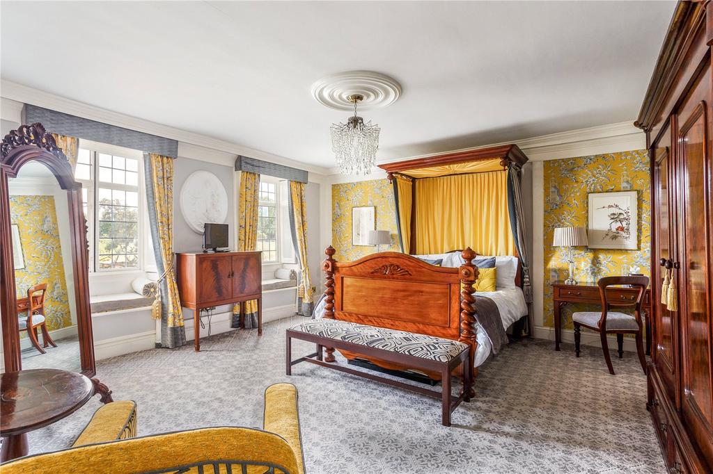 Cromwell Room