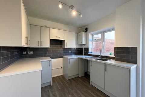 3 bedroom end of terrace house for sale - Tremlett Close, Off Yazor Road, Hereford
