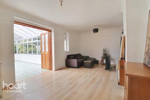 112 Raleigh Crescent, Stevenage, SG2 0ED
